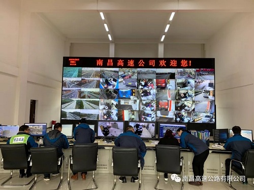 只争朝夕，不负韶华！我们这样做